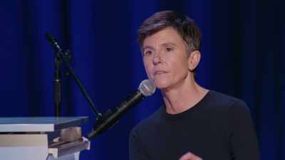 [audience laughs] - Tig Notaro: Hello Again