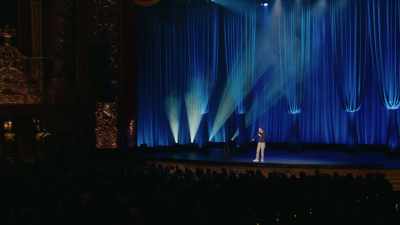 [audience laughs] - Tig Notaro: Hello Again