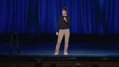 [audience laughs] - Tig Notaro: Hello Again