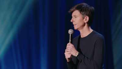 [audience laughs] - Tig Notaro: Hello Again