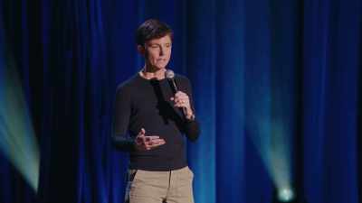[audience laughs] - Tig Notaro: Hello Again