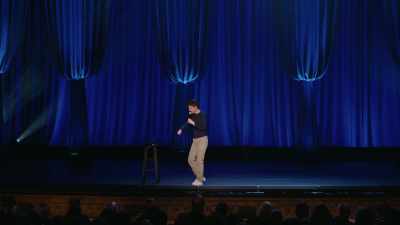 [audience laughs] - Tig Notaro: Hello Again