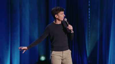 [audience laughs] - Tig Notaro: Hello Again