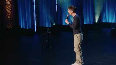 [audience laughs] - Tig Notaro: Hello Again
