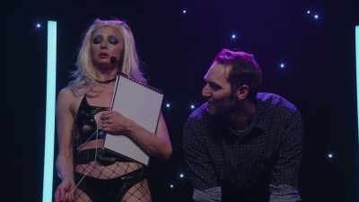(audience laughs) - Courtney Pauroso: Vanessa 5000