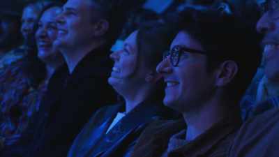 (audience laughs) - Courtney Pauroso: Vanessa 5000