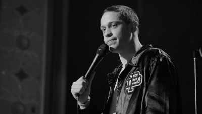 [audience laughs] - Pete Davidson: Turbo Fonzarelli