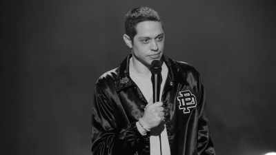 [audience laughs] - Pete Davidson: Turbo Fonzarelli