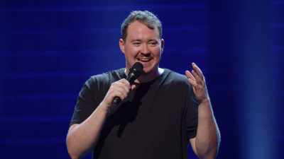 [audience laughs] - Shane Gillis: Beautiful Dogs
