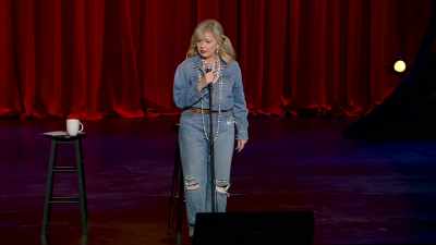 [audience laughs] - Roseanne Barr: Cancel This!