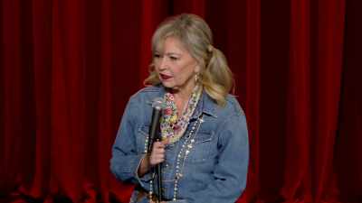 [audience laughs] - Roseanne Barr: Cancel This!