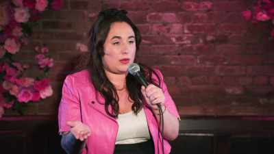 [audience laughs] - Liza Treyger: Night Owl