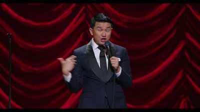 [audience laughs] - Ronny Chieng: Asian Comedian Destroys America!