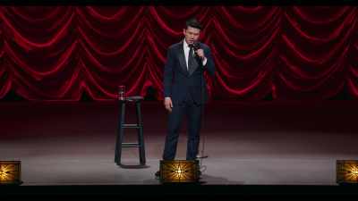 [audience laughs] - Ronny Chieng: Asian Comedian Destroys America!
