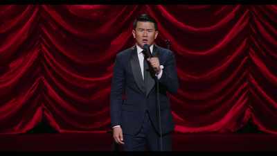 [audience laughs] - Ronny Chieng: Asian Comedian Destroys America!