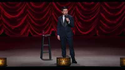 [audience laughs] - Ronny Chieng: Asian Comedian Destroys America!
