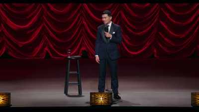 [audience laughs] - Ronny Chieng: Asian Comedian Destroys America!