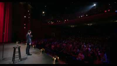 [audience laughs] - Ronny Chieng: Asian Comedian Destroys America!