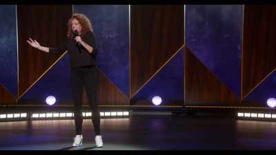 [audience laughs] - Michelle Wolf: Joke Show