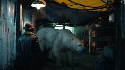 [audience laughs] - His Dark Materials