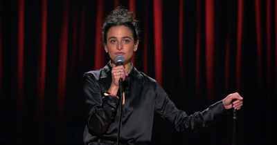 [audience laughs] - Jenny Slate: Stage Fright