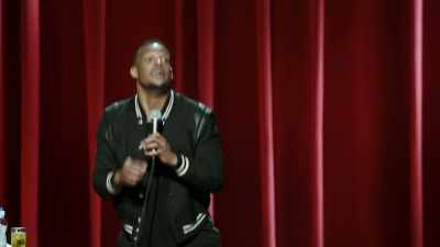 [audience laughs] - Marlon Wayans: Woke-ish