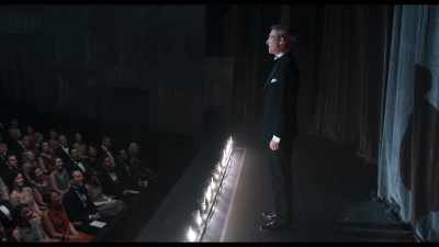(AUDIENCE LAUGHS) - Goodbye Christopher Robin