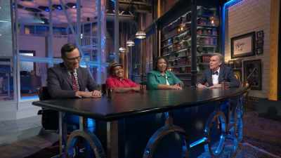 [audience laughs] - Bill Nye Saves the World