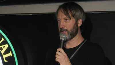 [audience laughter] - This Is the Tom Green Documentary