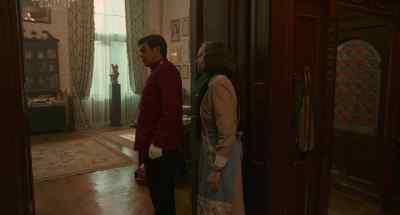 - [Audience Member]
All right! (cheers) - Maria