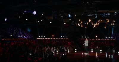 [audience member whistles] - Tom Segura: Sledgehammer