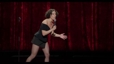 - [audience member] Woo!
- Foam, - Ilana Glazer: Human Magic