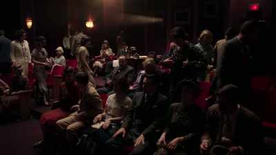 (audience murmuring) - The Last Tycoon