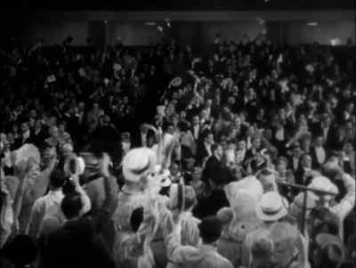 [AUDIENCE SINGING] - Cavalcade