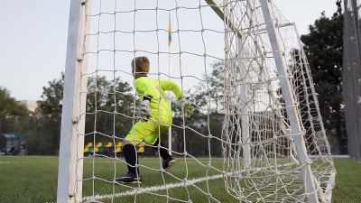Audiences loved
watching Messi play, - Lionel Messi - The Greatest