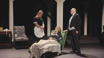 [audiencia riendo] - The Confession Musical