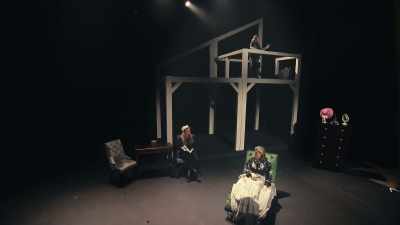 [audiencia riendo] - The Confession Musical