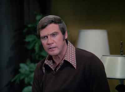 AUDREY: Behind you! - The Six Million Dollar Man