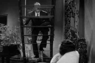 Auf Wiedersehen, dear. - Jewel Robbery