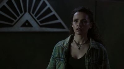AUGUST: HEY. - The 100