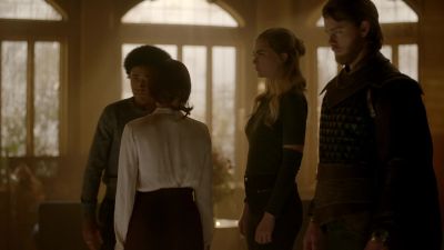 Aurora kills MG. - Legacies