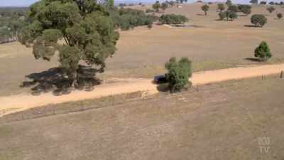 Australia's vast distances
and isolated towns - Aussie Inventions That Changed The World