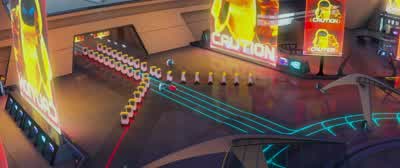 Auto! Auto! Mutiny. Mutiny. Stupid wheel. Caution. Rogue robots. Caution. Rogue robots. The plant! - WALL·E
