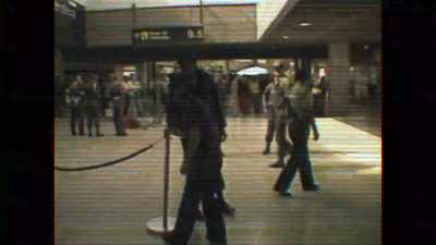 (automatic gunfire) - Ross Kemp: Mafia and Britain