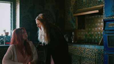 - Autumn...
- If you're going to help, - Mummy Dearest