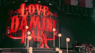 Avant le prochain morceau,
levez les mains. - Apple Music Live: Burna Boy