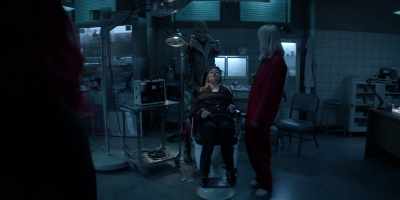 Aw. Batty, you're outnumbered, - Batwoman