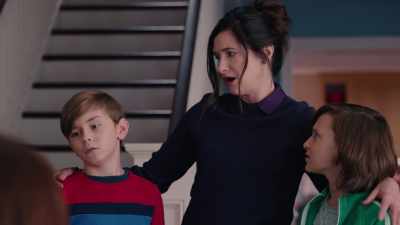 -Aw!
-Boys, I'll be fine. Just go with Agnes. - WandaVision