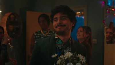Aw, my favourite flowers. - Extraordinary