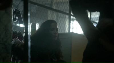 Aw, she's dead. Agh! - Queen of the South